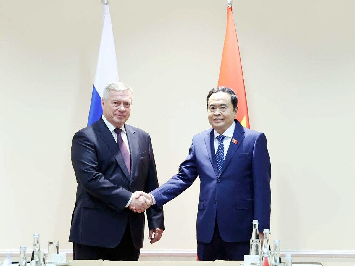 Chủ tịch Quốc hội Trần Thanh Mẫn tiếp Thống đốc tỉnh Rostov Vasily Golubev