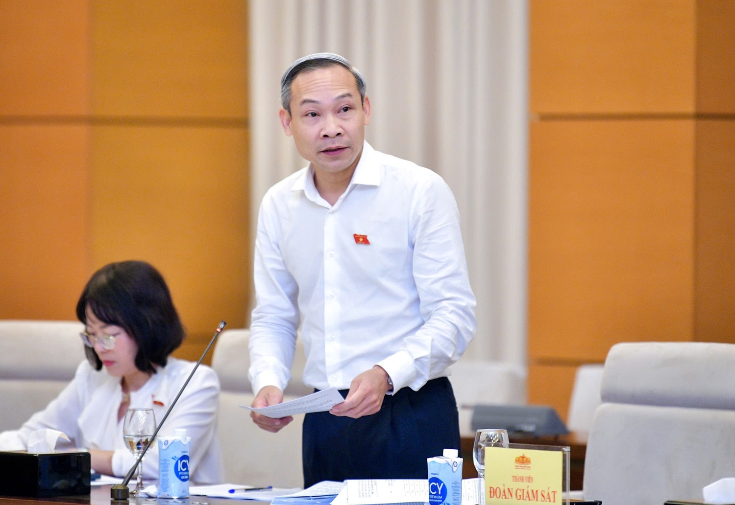 Ủy viên Thường trực Ủy ban Kinh tế Phan Đức Hiếu.jpg