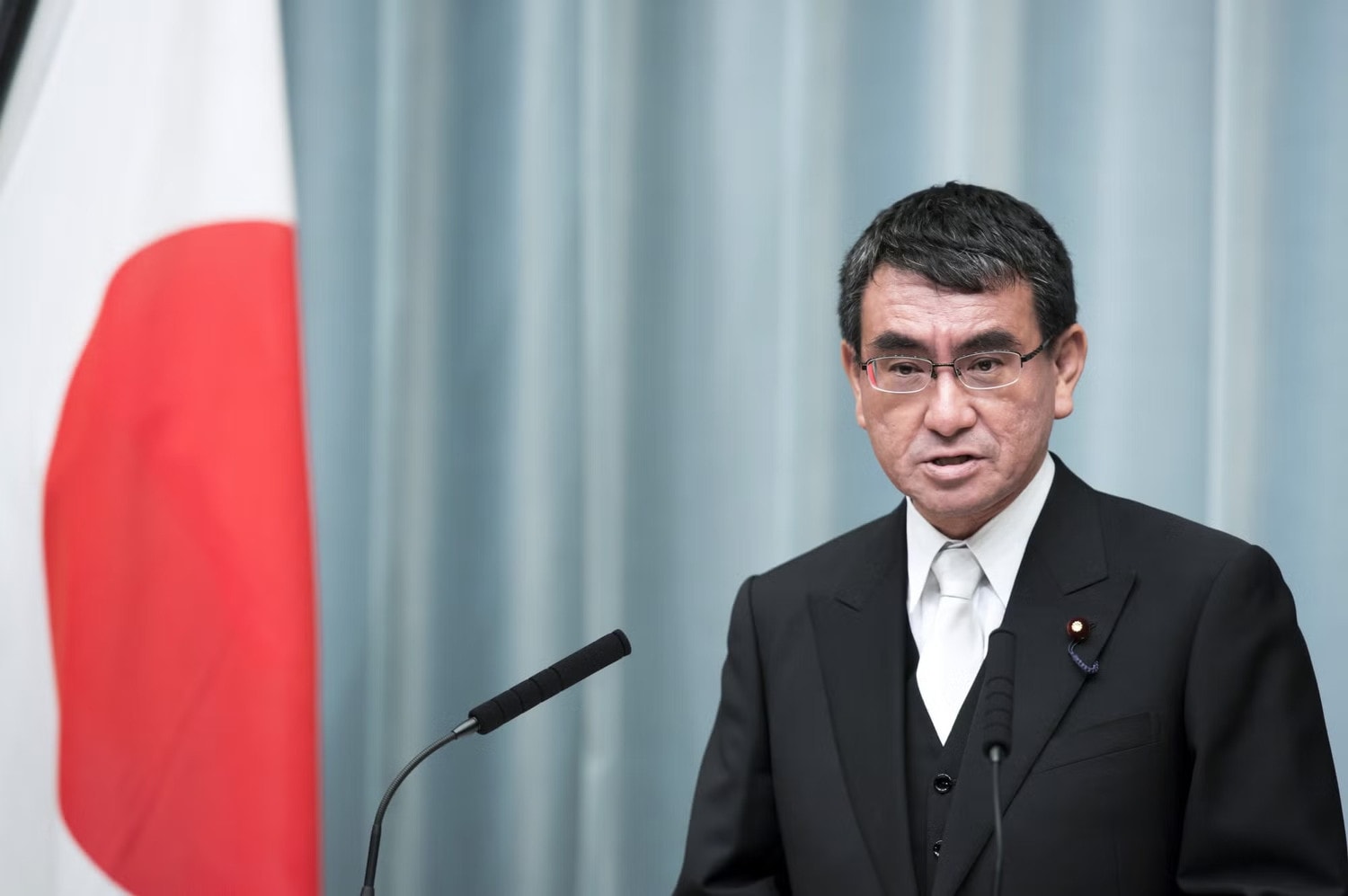 Japanese-Foreign-Minister.jpg.jpg