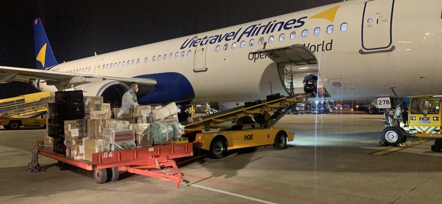 Ảnh 1- Vietravel Airlines chung tay hỗ trợ đông bào miền Bắc bị ảnh hưởng bão lũ. Ảnh VA.jpg