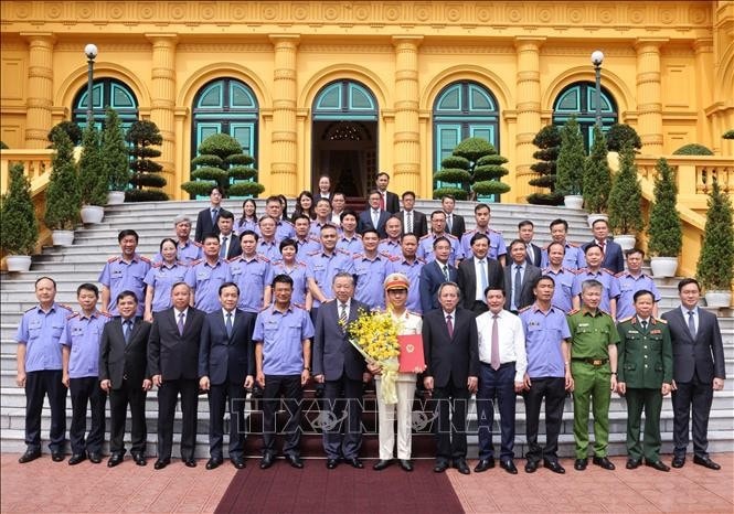Tổng Bí thư, Chủ tịch nước Tô Lâm với các đại biểu. Ảnh: Lâm Khánh/TTXVN