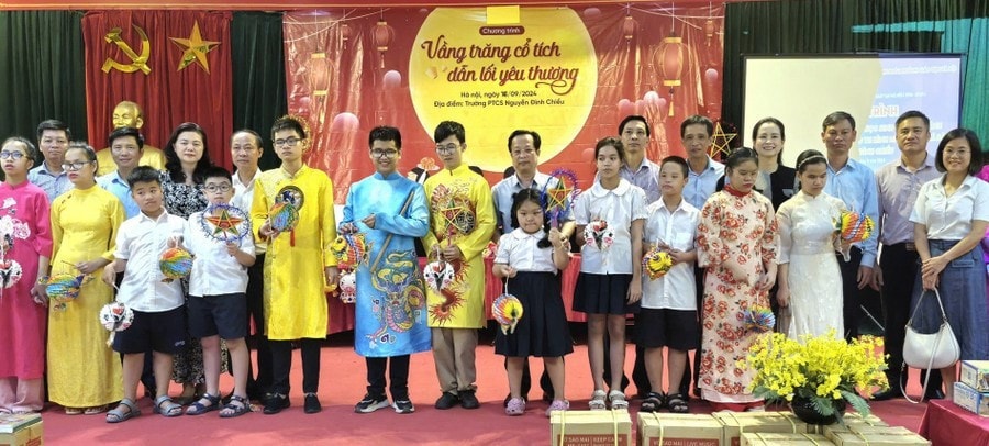 tang-qua-tet-trung-thu-2362-1_179202489.jpg