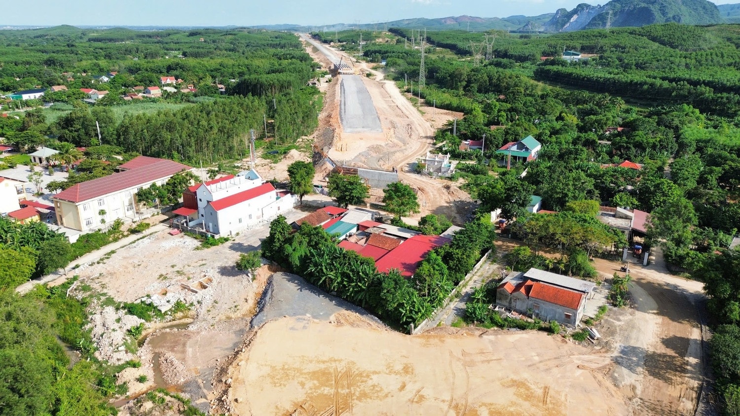 lệ ninh 2.jpg