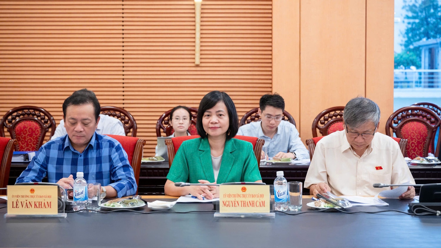 Các đại biểu dự Phiên họp.jpg