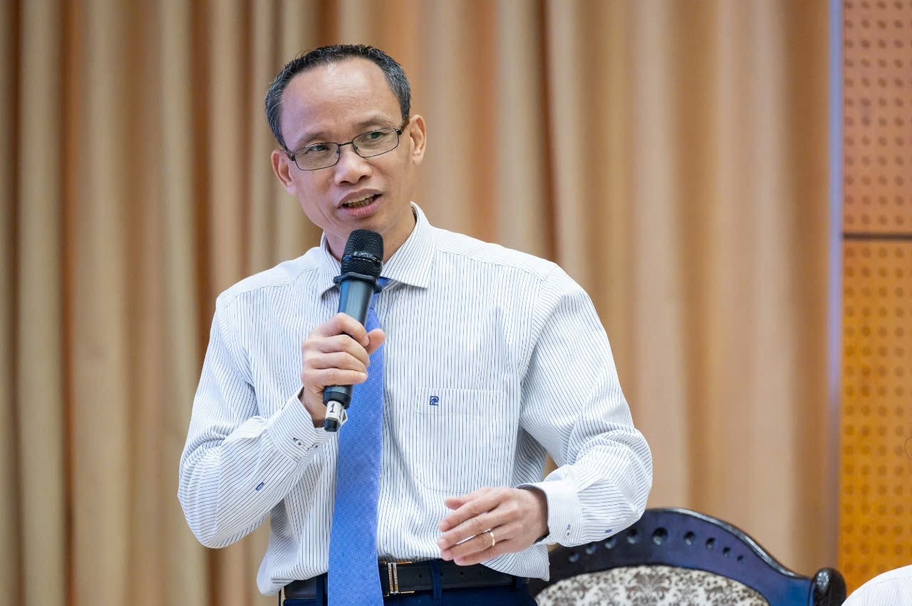 anh Lực.jpg