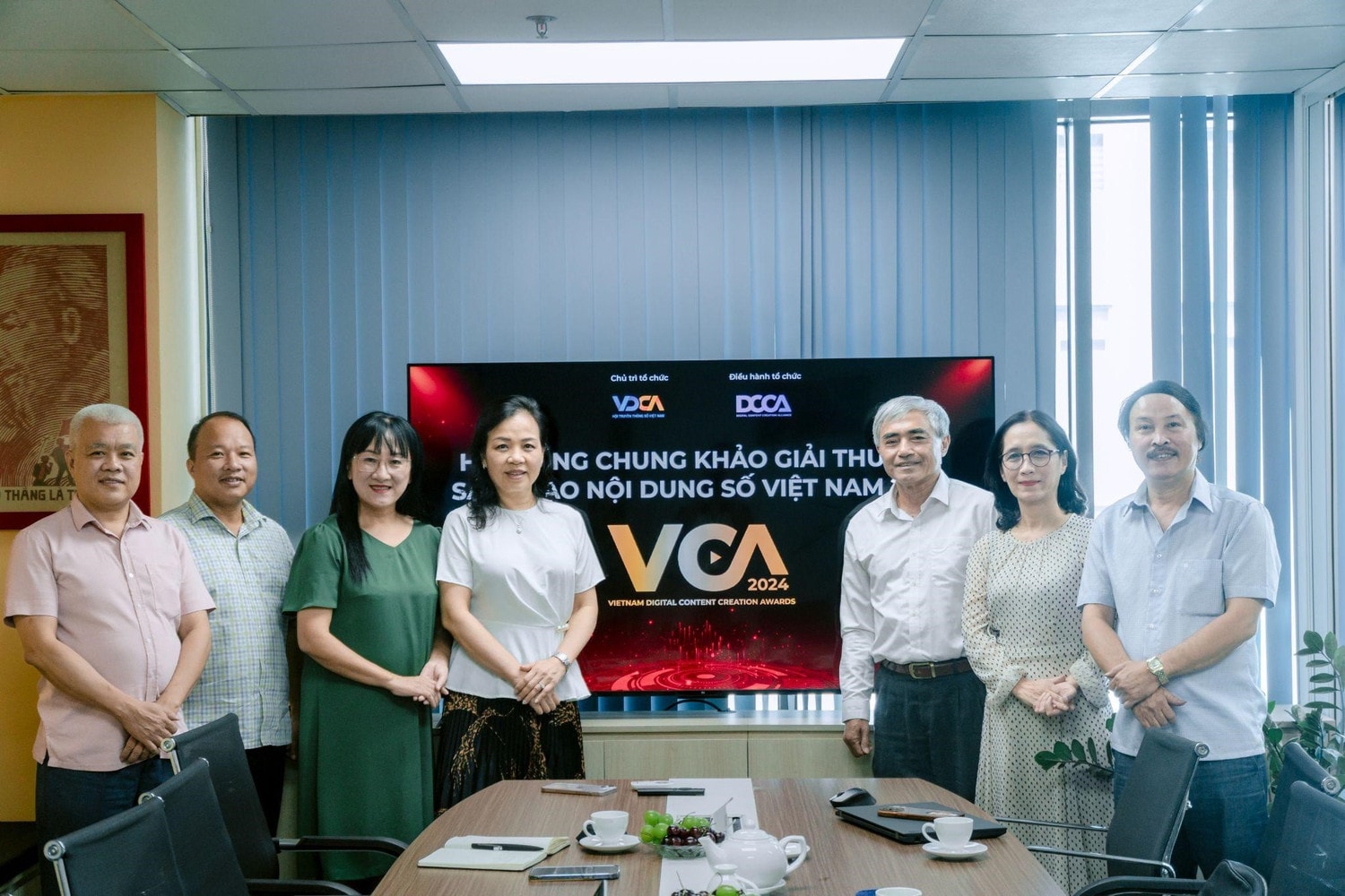Hội đồng Giám khảo và Ban Tổ chức tại cuộc họp chung khảo Giải thưởng VCA 2024 ngày 12.9.2024