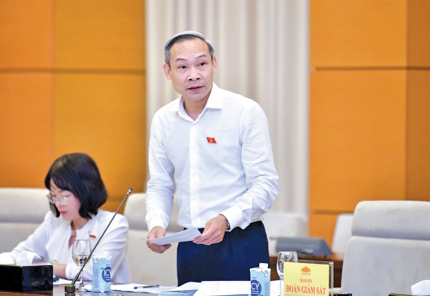Ủy viên Thường trực Ủy ban Kinh tế Phan Đức Hiếu.jpg