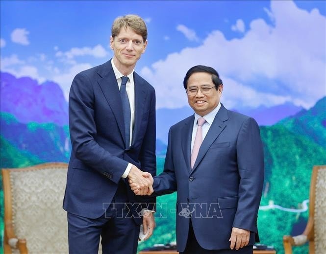 Thủ tướng Phạm Minh Chính tiếp ông Robert Maersk Uggla - Chủ tịch A.P.Moller Holding (APM Holding) kiêm Chủ tịch Maersk. Ảnh: Dương Giang/TTXVN