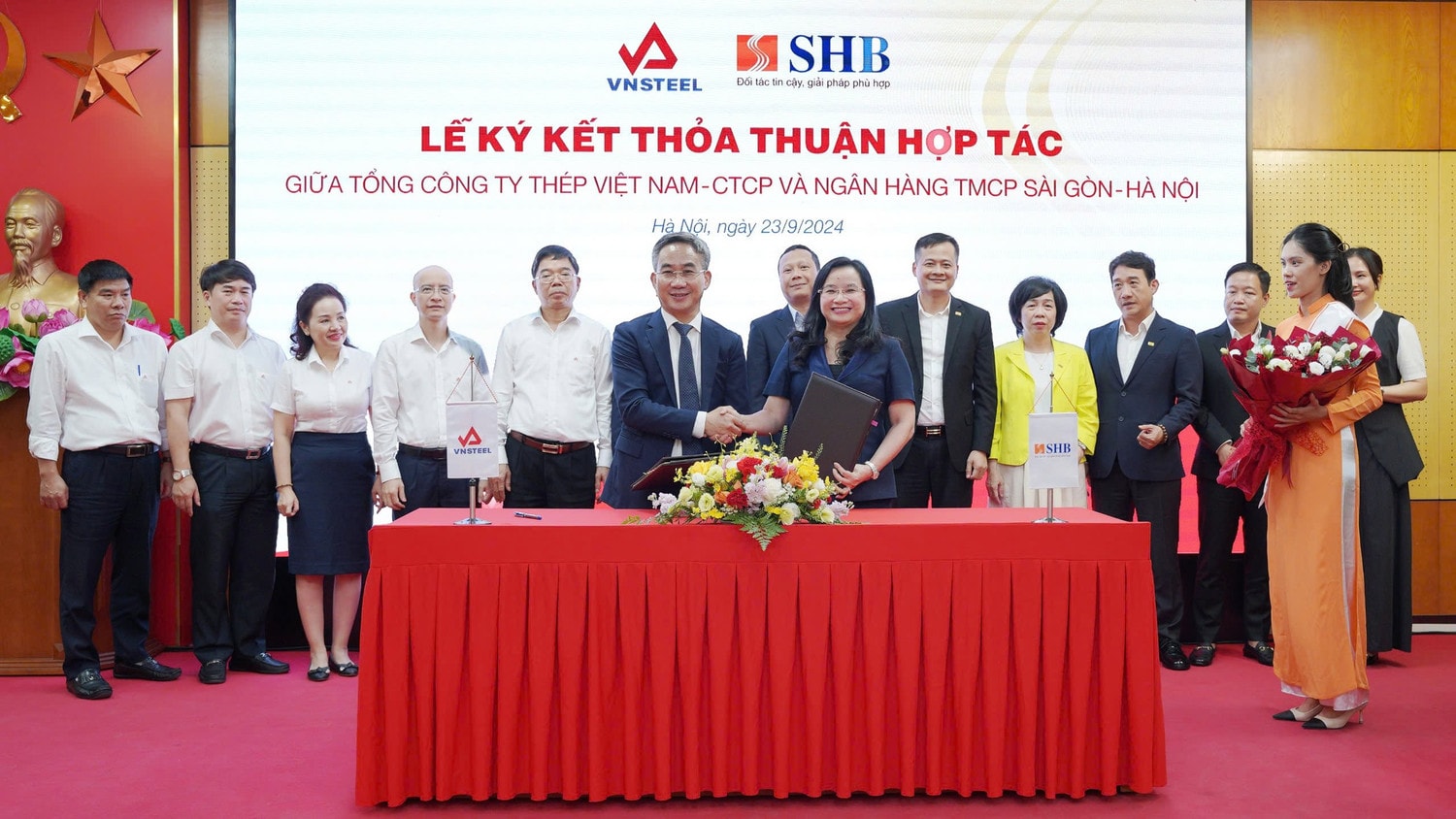 ảnh1.ký kết hợp tác.jpg