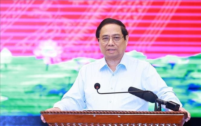 Thủ tướng Phạm Minh Chính phát biểu tại buổi làm việc với Ban thường vụ Tỉnh uỷ Đồng Nai. Ảnh: Dương Giang/TTXVN