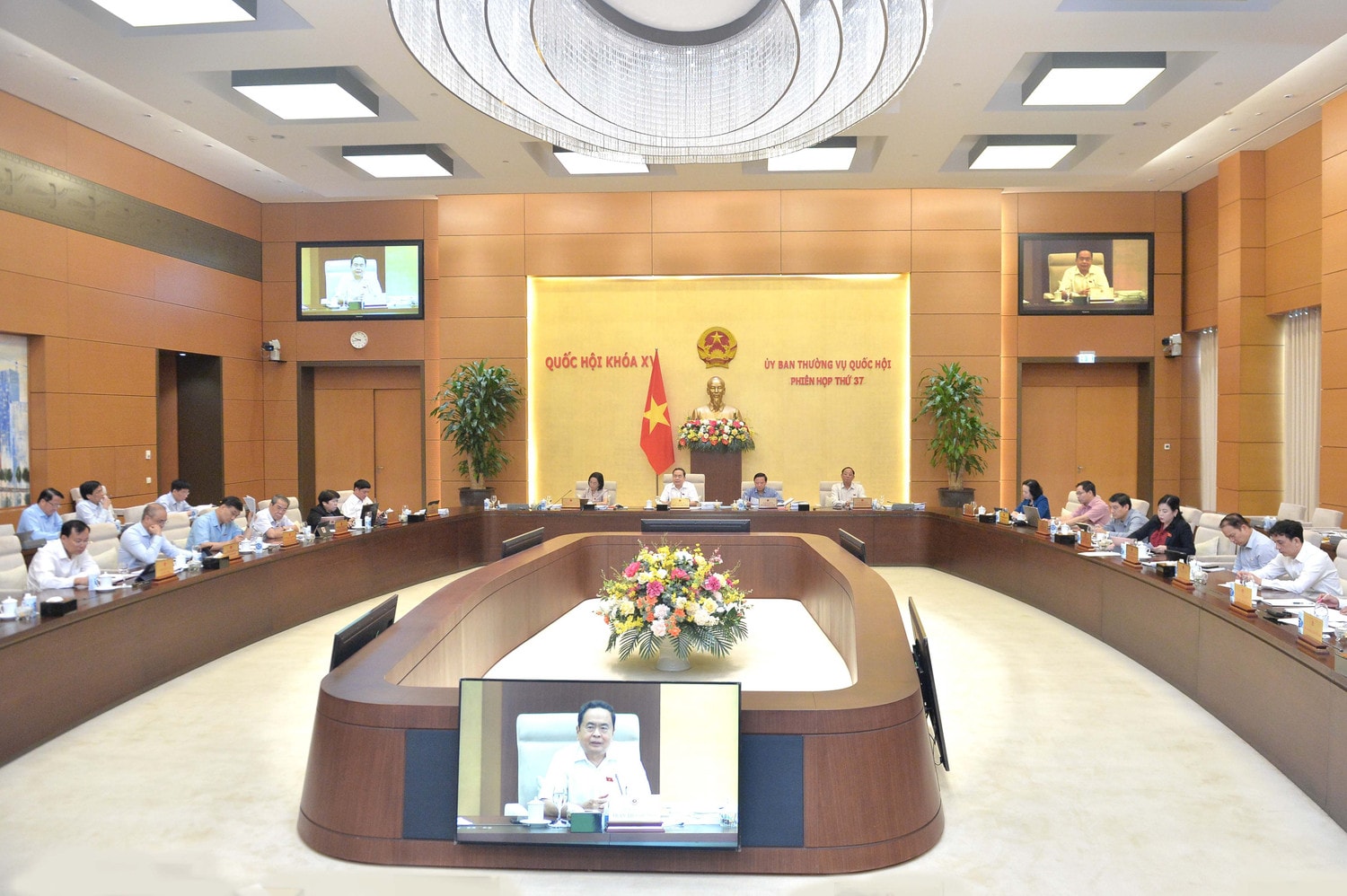 Toàn cảnh.jpg