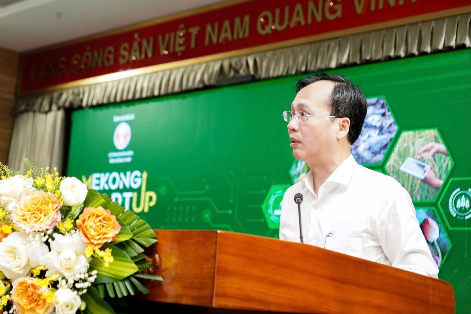 ong Quang.jpg