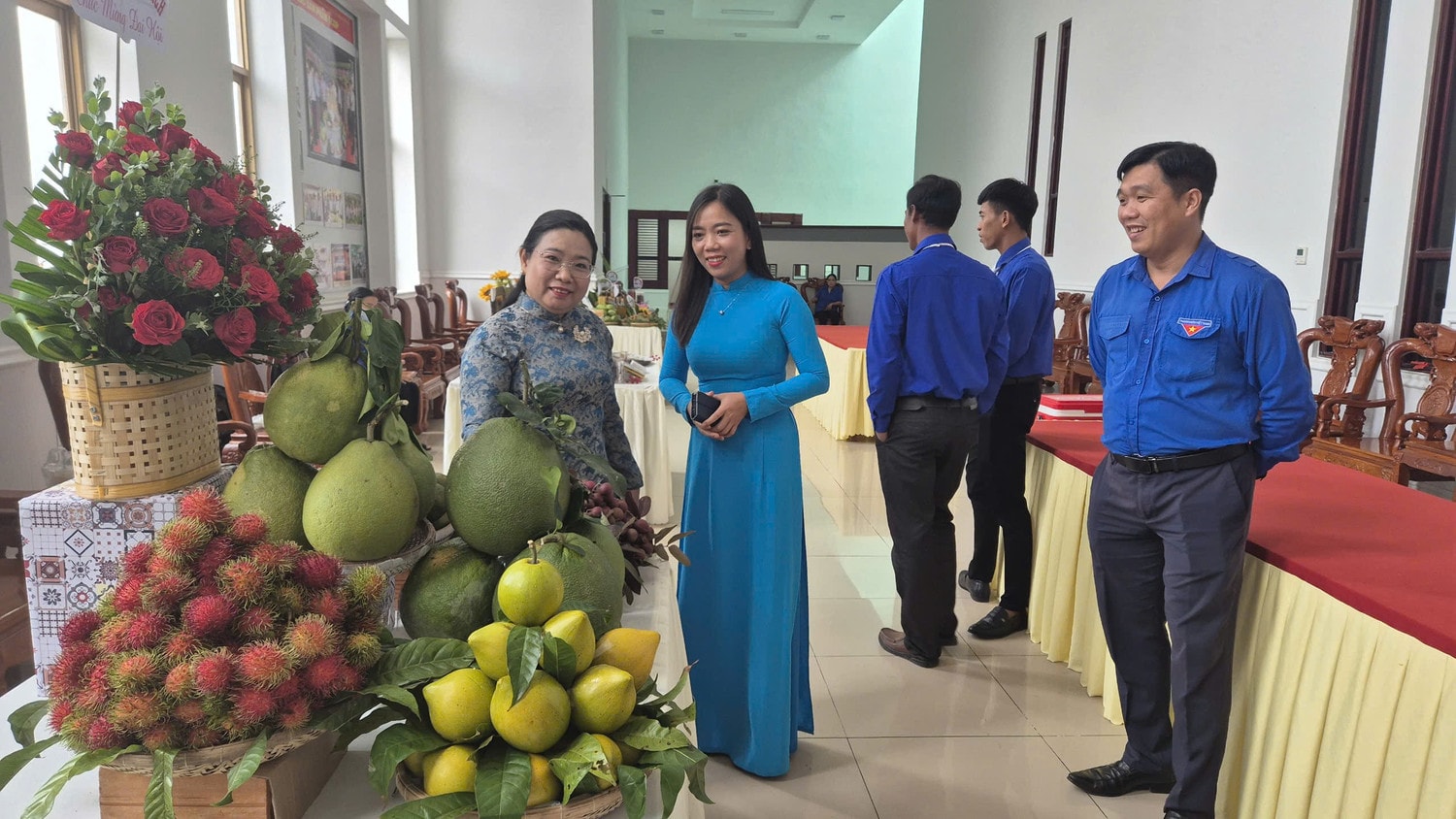 Thanh niên.jpg