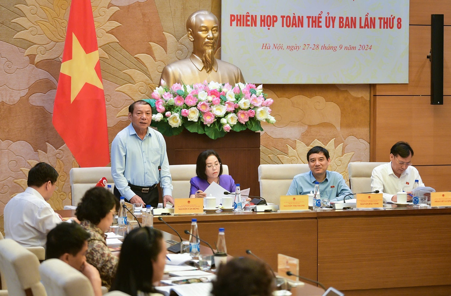 Bộ trưởng Bộ Văn hóa, Thể thao và Du lịch Nguyễn Văn Hùng khẳng định, khi Chương trình được Quốc hội thông qua, quá trình triển khai sẽ linh hoạt trong phân bổ ngân sách, phân cấp mạnh mẽ cho địa phương