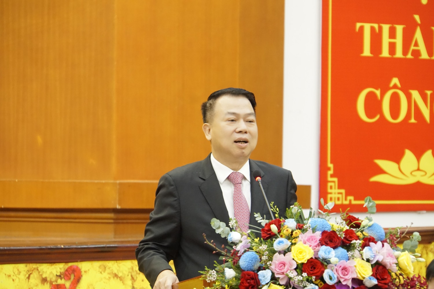 tHỨ TRƯỞNG CHI.JPG