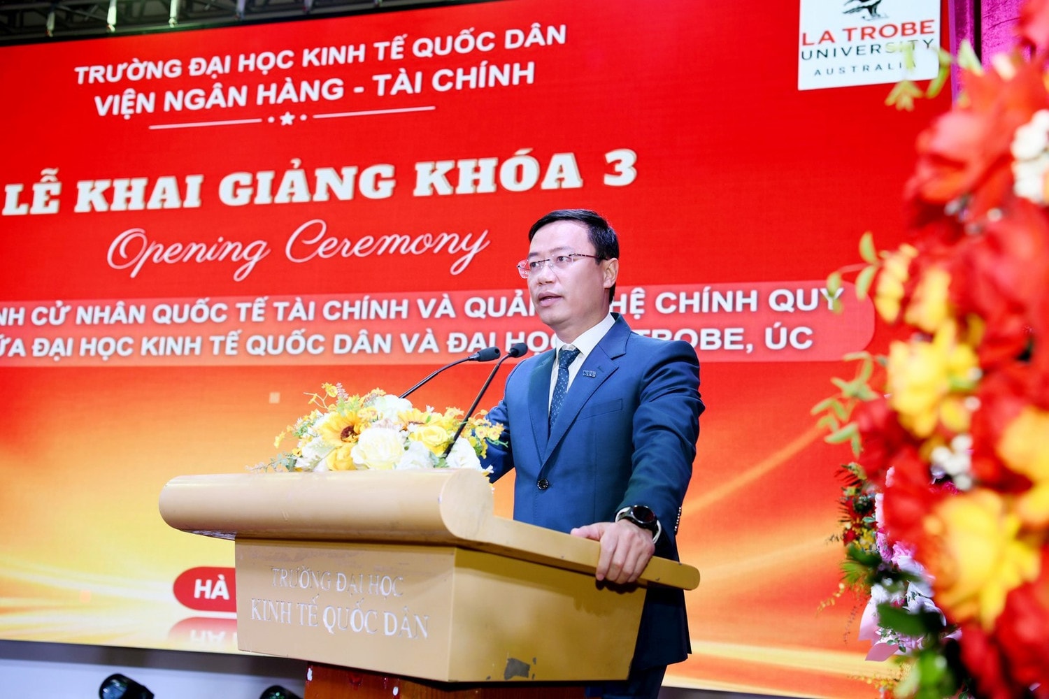DSC_7588 (Copy).JPG