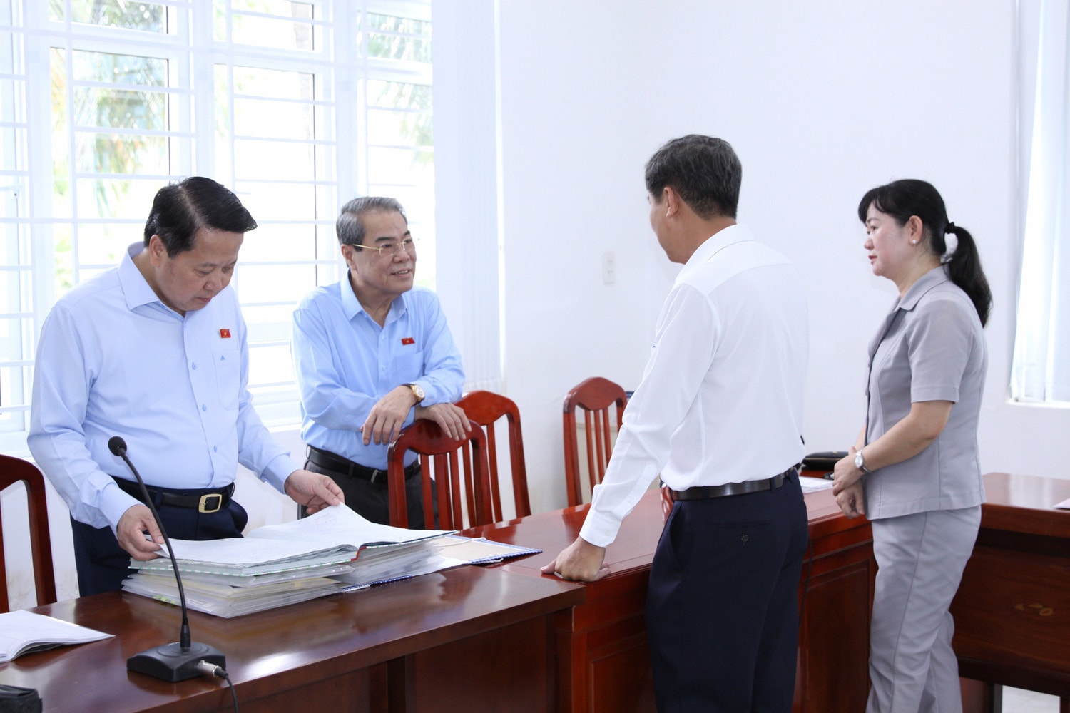 Đoàn giám sát khảo sát tại Trụ sở tiếp công dân tỉnh Tiền Giang.JPG