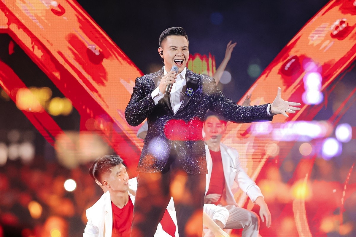 3-hinh-anh-dong-hung-9658.jpg