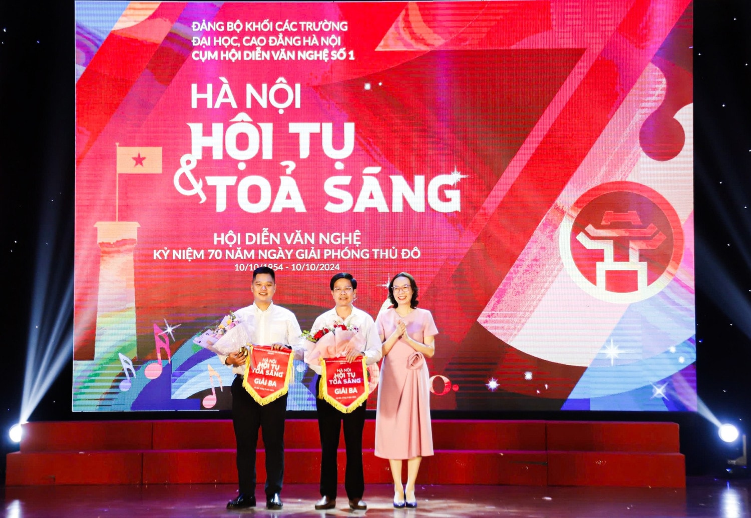 Giải ba.JPG