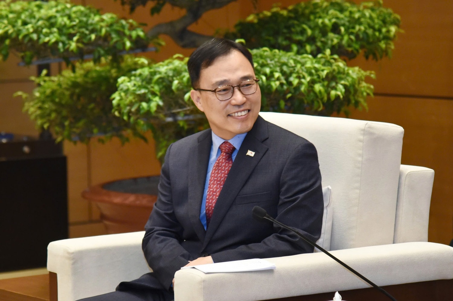 Đại sứ Hàn Quốc tại Việt Nam Choi Young Sam tại cuộc tiếp