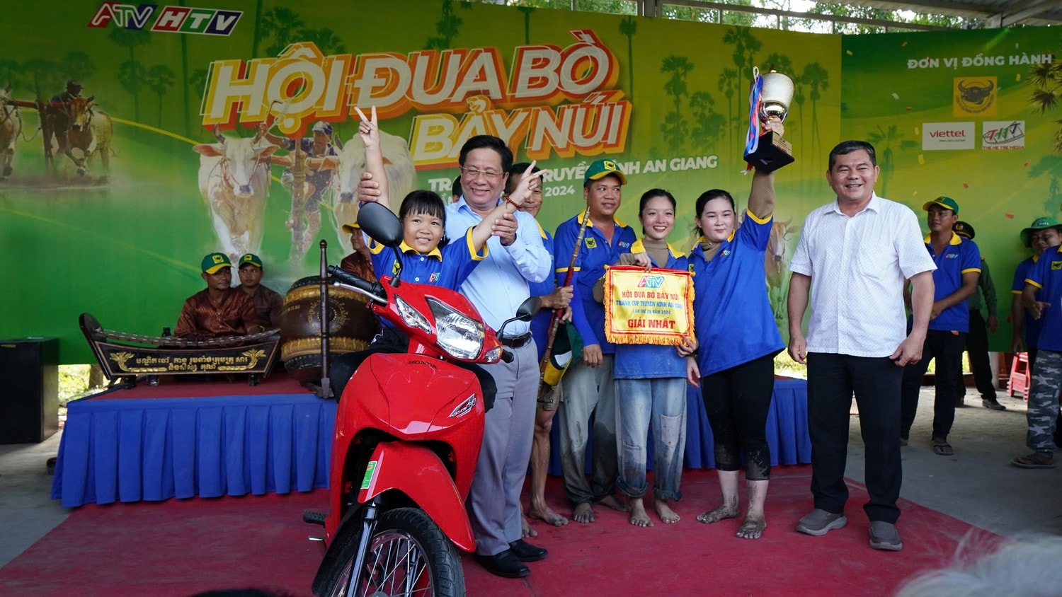 hinh-11-giai-nhat-8880.jpg