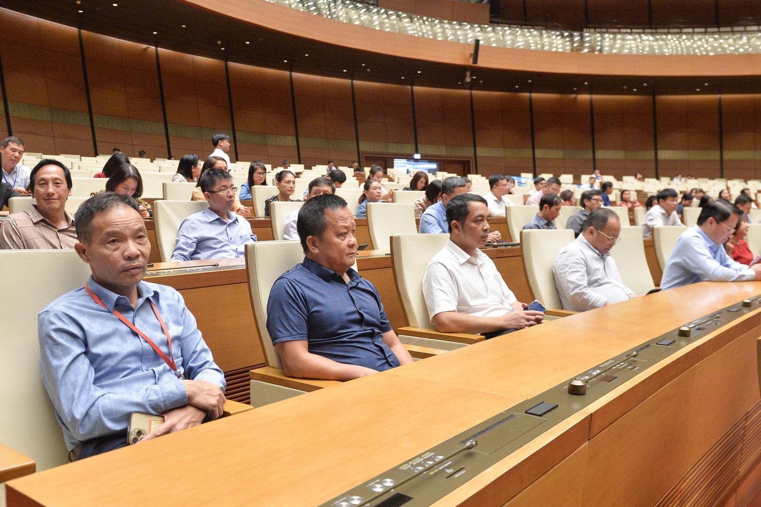 Các đại biểu dự Hội nghị