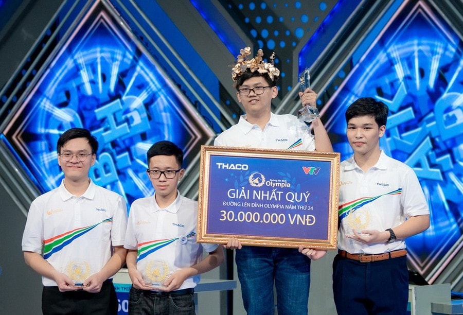 chuyen-hung-vuong-gia-lai-olympia-2742-6048.jpg