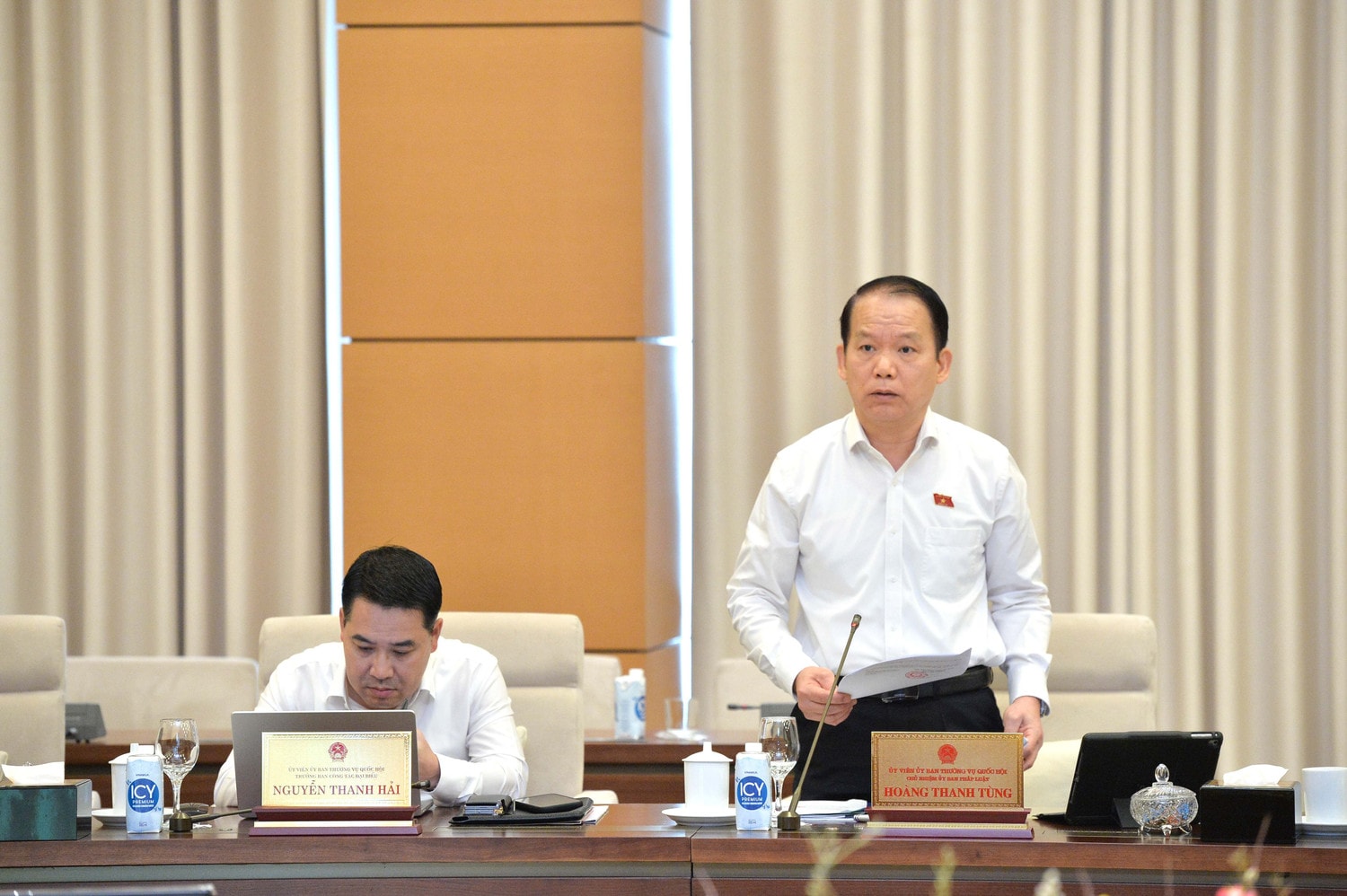 chu-nhiem-uy-ban-phap-luat-hoang-thanh-tung-9289.jpg