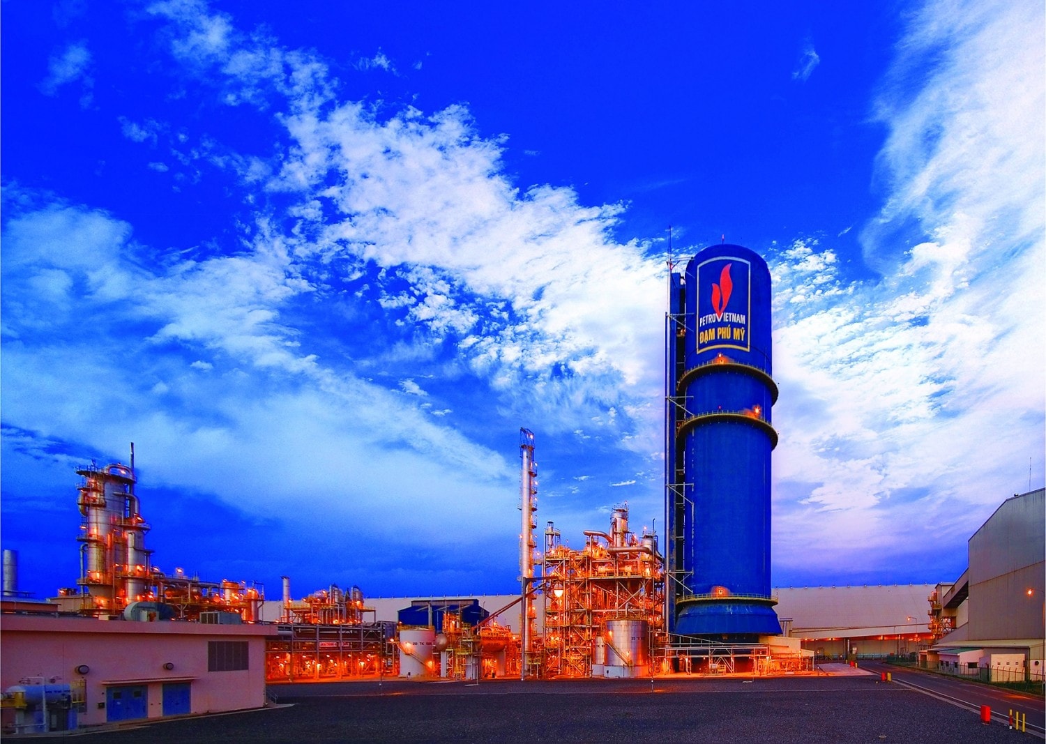 petrovietnam6-93.jpg