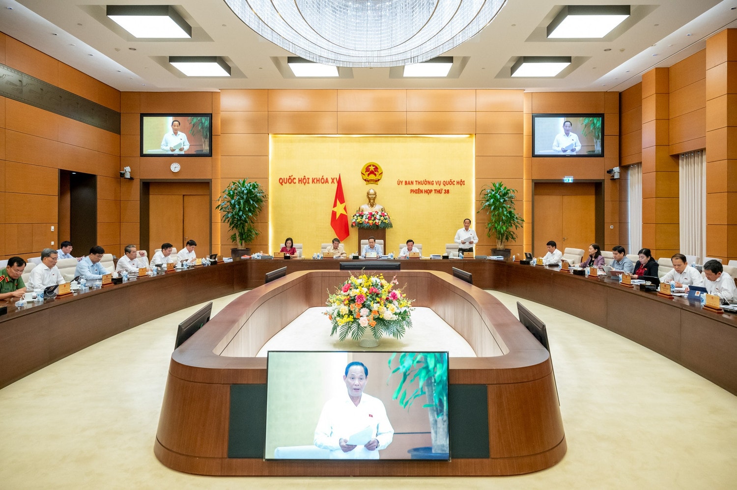 toan-canh-8932.jpg