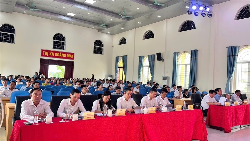 z5905691532297-574e22545cd7e65158fb3873eb800457-987154-337.jpg