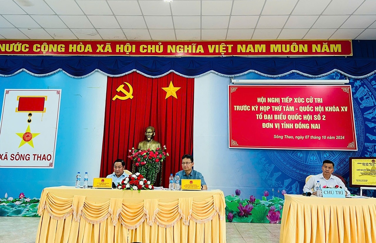1-7458.jpg