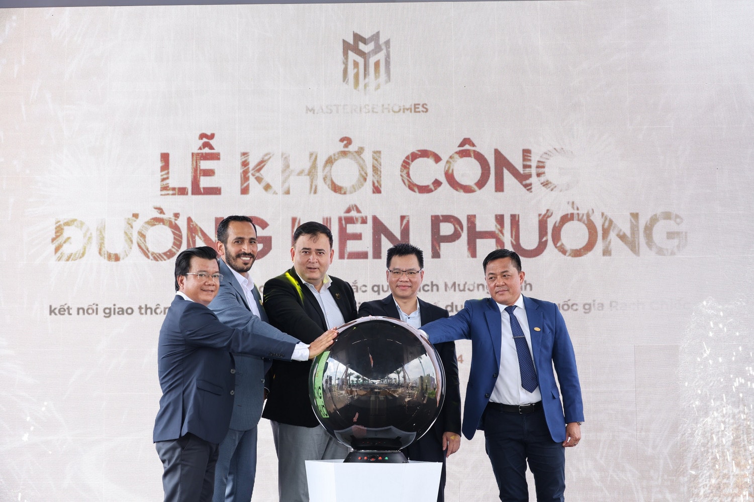 hinh-1-the-global-city-khoi-cong-lien-phuong-kich-hoat-nghi-le-687.jpg