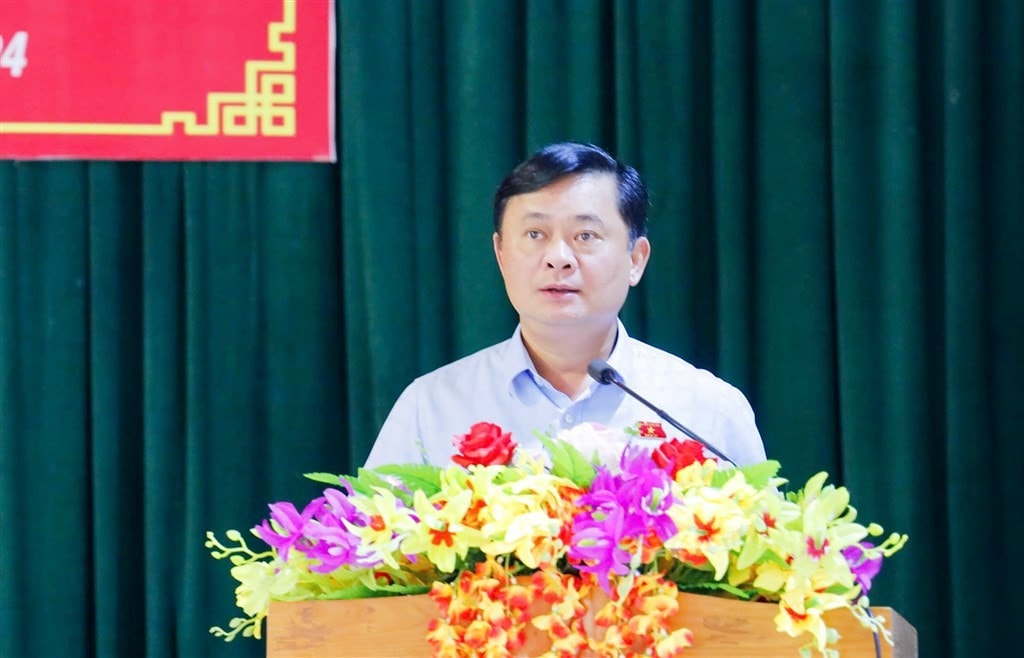 bi-thu-086048-8172.jpg