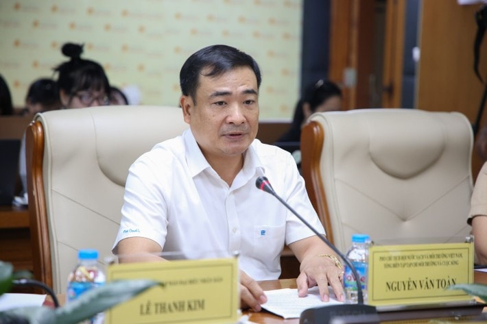 van-toan-1-5474-387.jpg