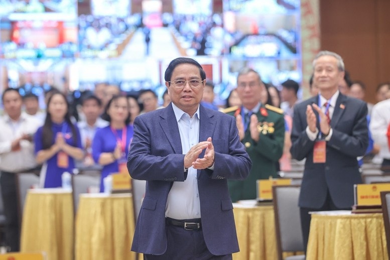 Thủ tướng Phạm Minh Chính tới dự chương trình chào mừng Ngày Chuyển đổi số quốc gia năm 2024. Ảnh: VGP/Nhật Bắc