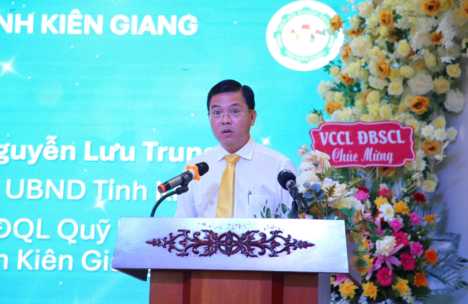 ong-luu-trung-1345.jpg