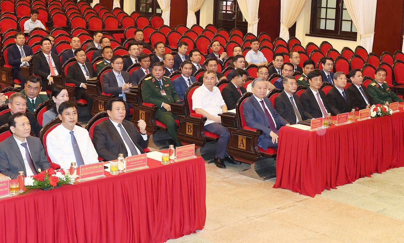 Tổng Bí thư, Chủ tịch nước Tô Lâm dự khai giảng lớp bồi dưỡng kiến thức. Ảnh: Trí Dũng
