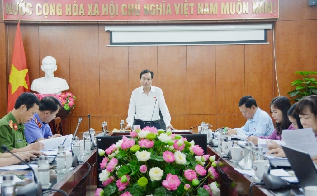 truong-ban-phap-che-hdnd-tinh-nong-van-tuan-ket-luan-buoi-giam-sat-6003.jpg