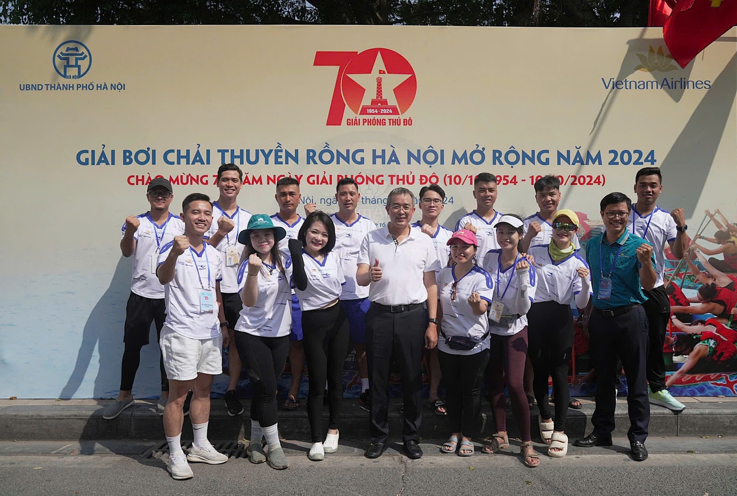 4864174d1894a1caf885-7795.jpg
