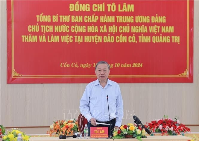 Tổng Bí thư, Chủ tịch nước Tô Lâm phát biểu tại buổi làm việc với Đảng bộ, chính quyền và lực lượng vũ trang huyện đảo Cồn Cỏ, tỉnh Quảng Trị. Ảnh: Lâm Khánh/TTXVN