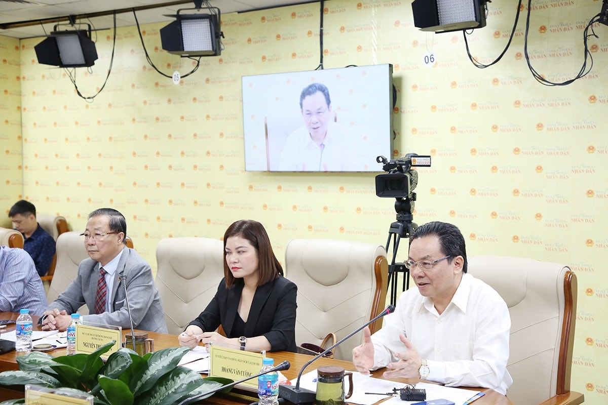 van-cuong-565.jpg
