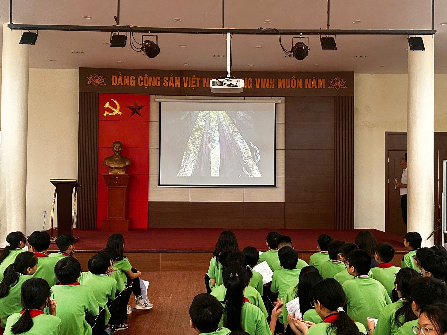 z5937992331118-5efeff2da1fb7ac036fb11ad0ec3d9fa-5229.jpg
