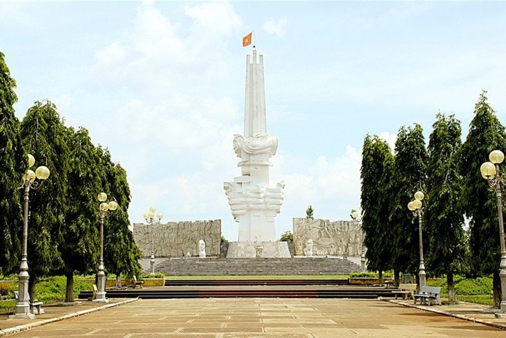 tuong-dai-binh-gia-brvt-6334-9034.jpg