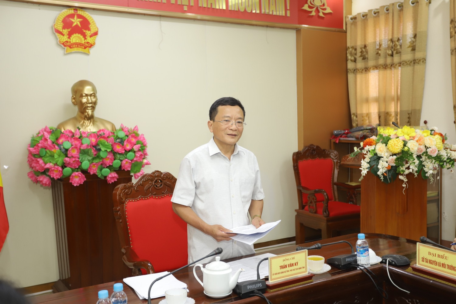 Phó Chủ tịch HĐND tỉnh Trần Văn Kỳ phát biểu tại buổi làm việc