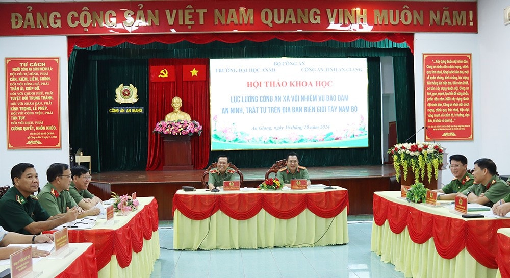 anh-1-6000.jpg