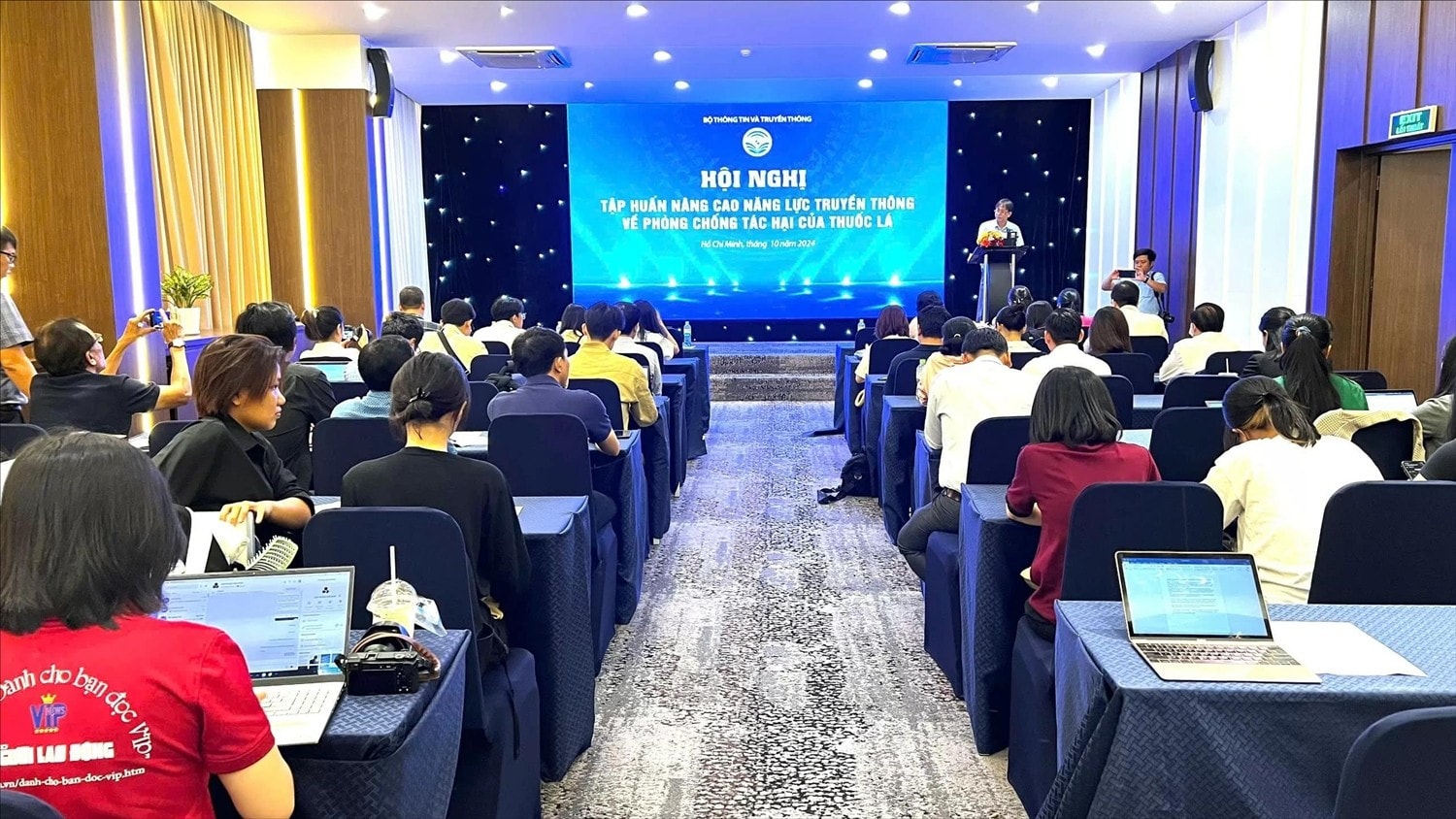 Toàn cảnh hội nghị. Ảnh: T.Đ