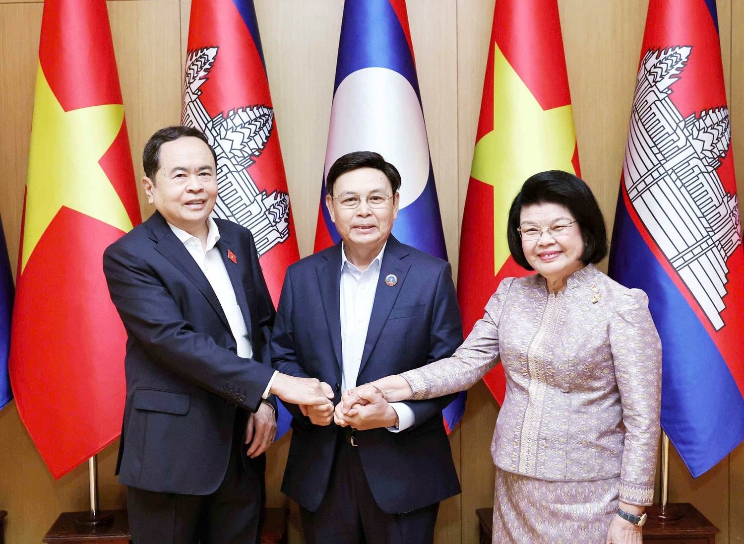 ctqh-lao-a2-9757.jpg