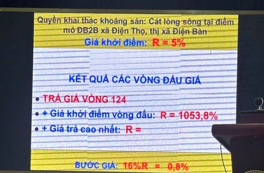 c-01-2400.jpg