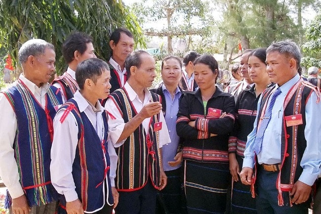 anh-bai-can-bo-5631.jpg